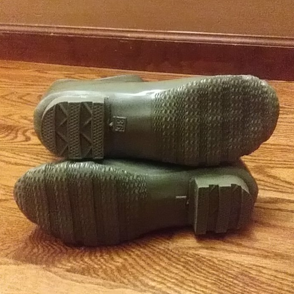 Woman's rain boots - Picture 4 of 6